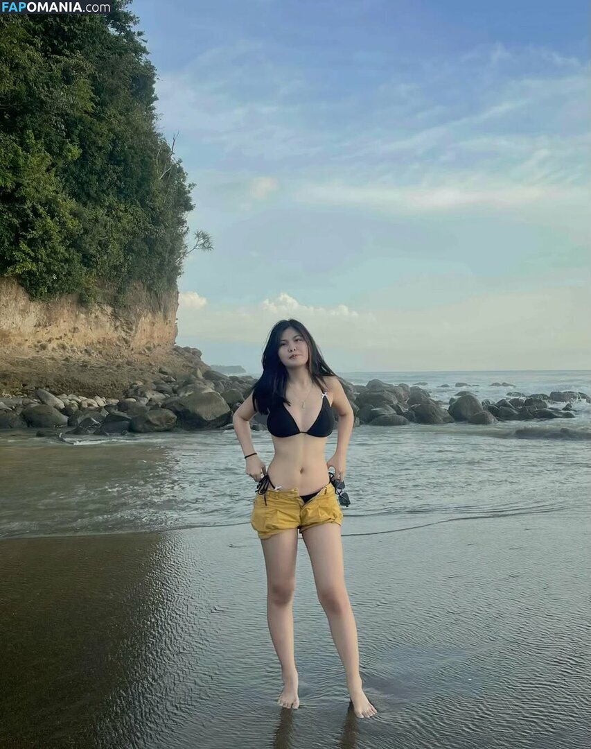 Yuri Gen / ilyrgennn / yengshdx_ Nackt OnlyFans  Geleaktes Foto #7