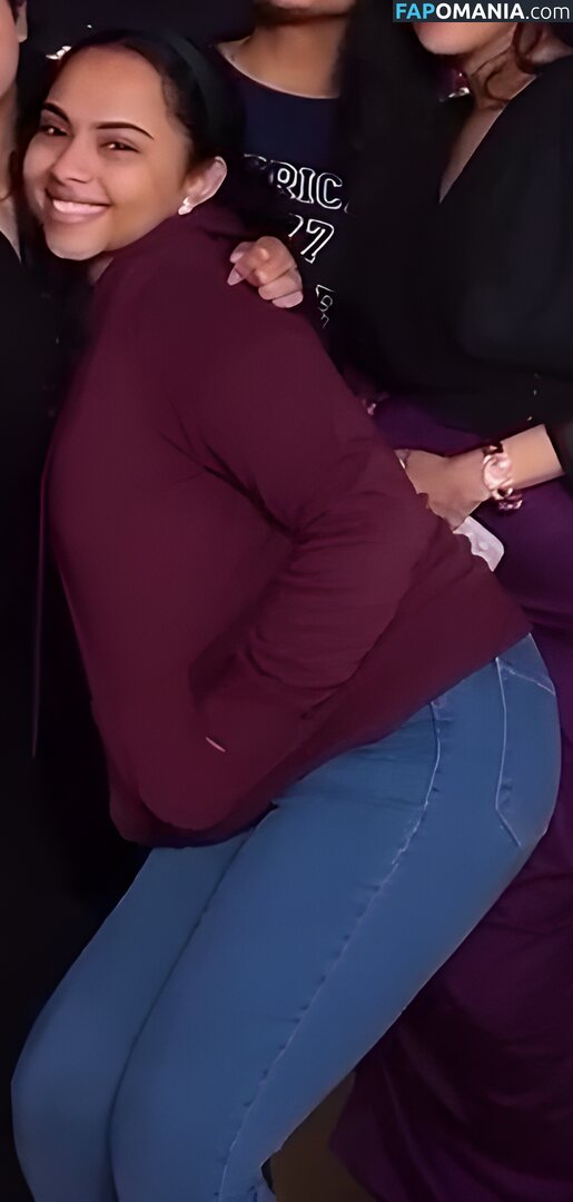 Yusr Murtada Nackt OnlyFans  Geleaktes Foto #10