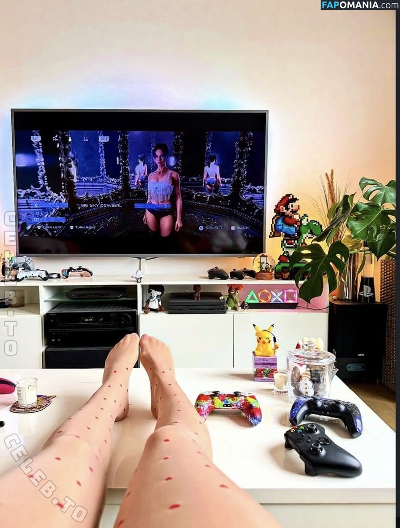 Yve.gaming / yvegaming1 Nackt OnlyFans  Geleaktes Foto #1