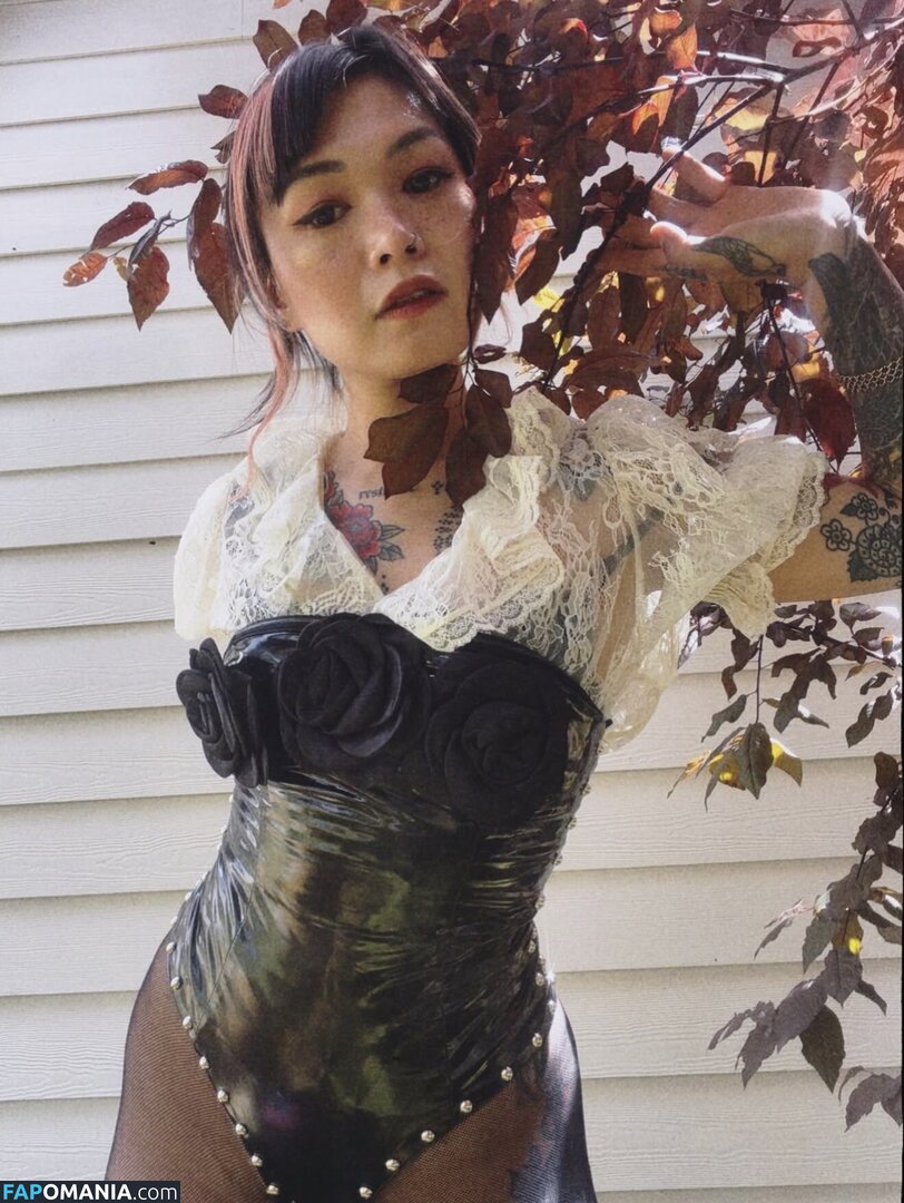 Yvette Young / yvetteyoung Nackt OnlyFans  Geleaktes Foto #5