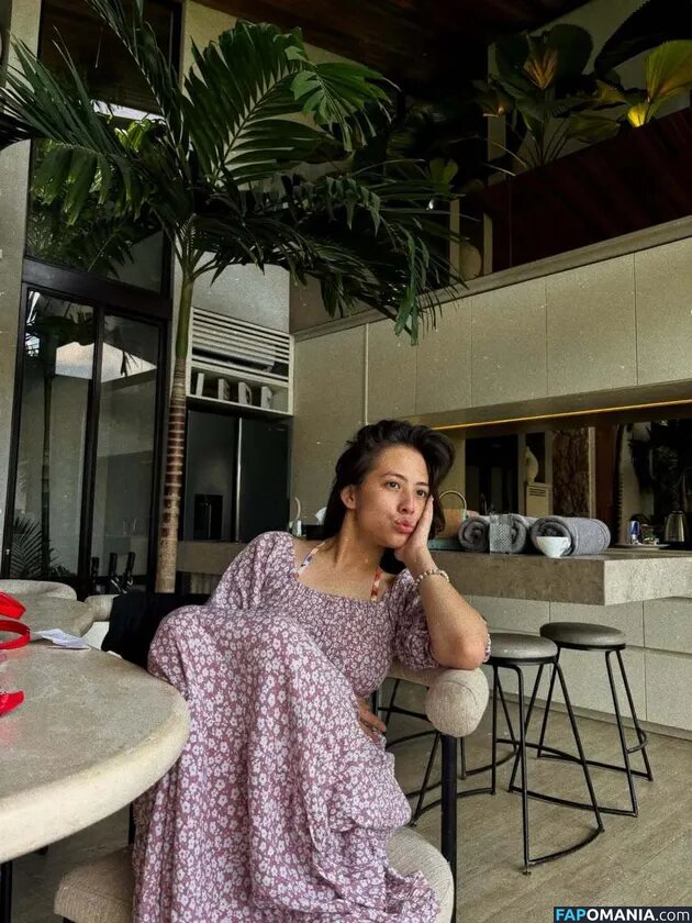 Zara Adhisty Nackt OnlyFans  Geleaktes Foto #5