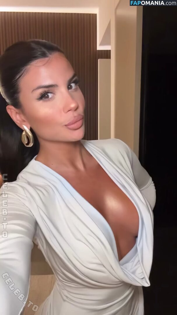 Zara Secret / zara_secret / zara_secrett Nackt OnlyFans  Geleaktes Foto #1
