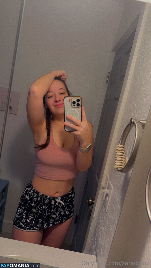 zaraddluxe / zaraluxeee Nackt OnlyFans  Geleaktes Foto #15