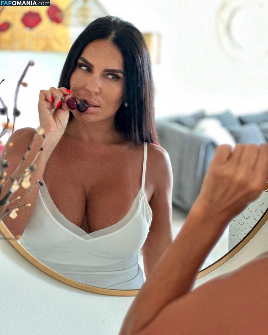 Zdlena Vitaly's Mom Nackt OnlyFans  Geleaktes Foto #3