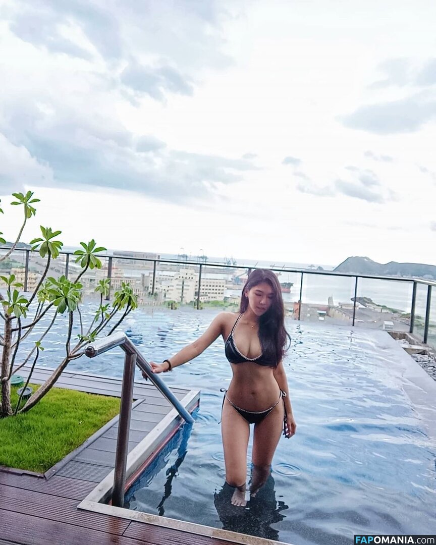 https: / zeng.zzzz Nackt OnlyFans  Geleaktes Foto #1
