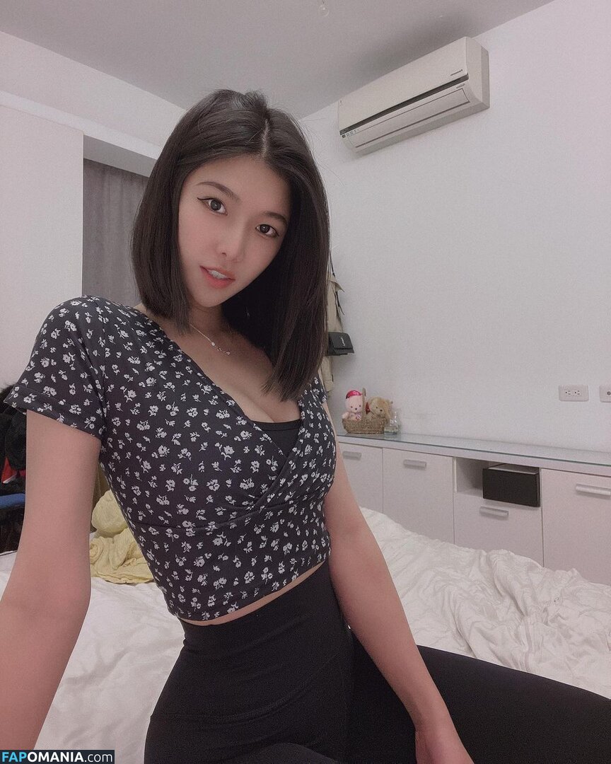 https: / zeng.zzzz Nackt OnlyFans  Geleaktes Foto #2