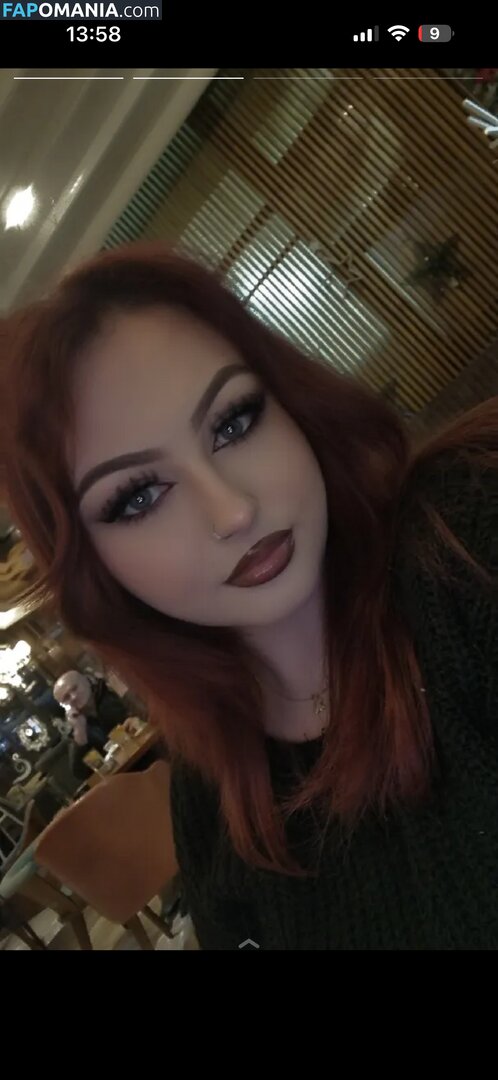 Zenicke Drolje / __bedra__ / huskicchanaa / lara._croft._ / mmiijjaaa / sisicmedina Nackt OnlyFans  Geleaktes Foto #18