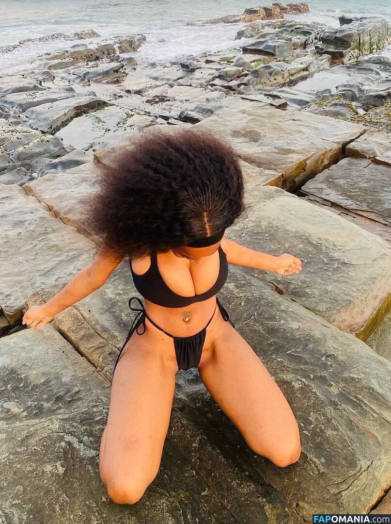 Zizipho Ondiswa / majokwenizizipho / zizipho_majokweni Nackt OnlyFans  Geleaktes Foto #19