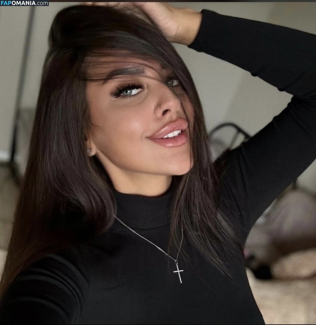 Zlata / zlatyhca / zlatyhka Nackt OnlyFans  Geleaktes Foto #1