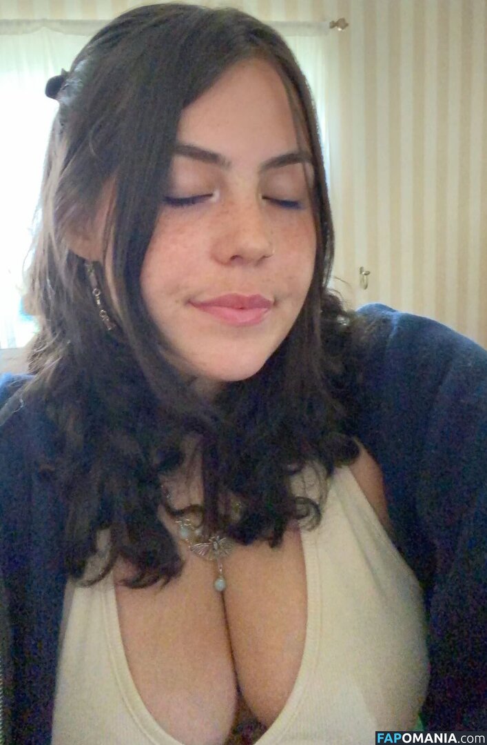 Zobug / snaiIgirl / zobug_ Nackt OnlyFans  Geleaktes Foto #5