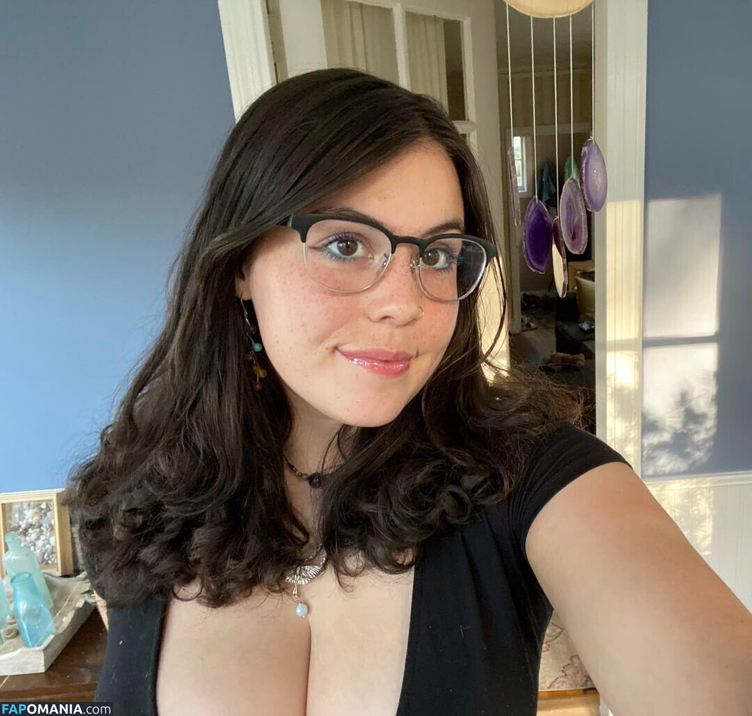 Zobug / snaiIgirl / zobug_ Nackt OnlyFans  Geleaktes Foto #6