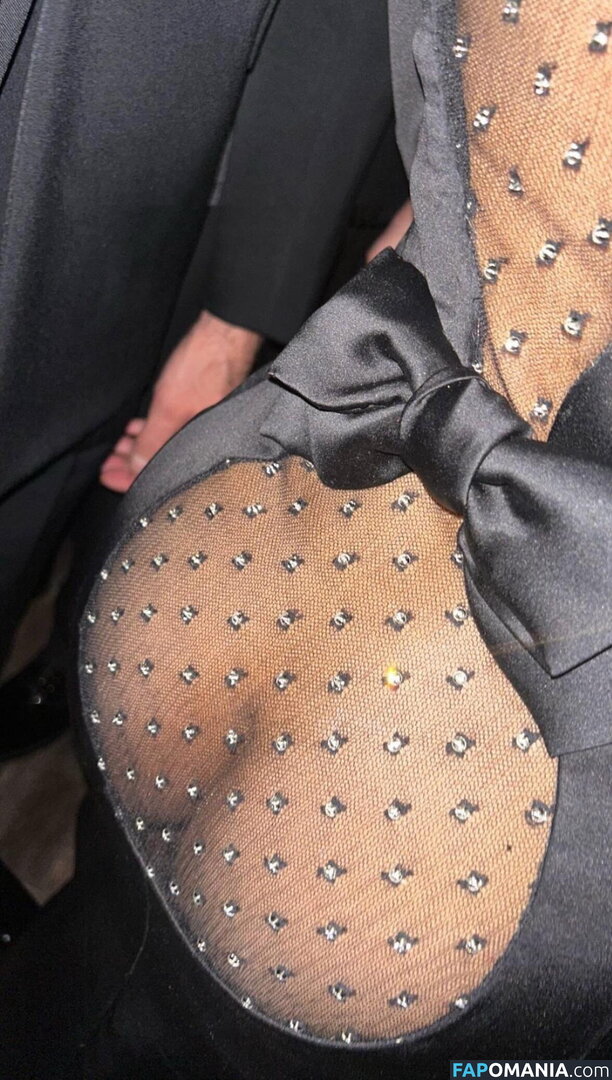 Zoe Kravitz Nackt OnlyFans  Geleaktes Foto #1