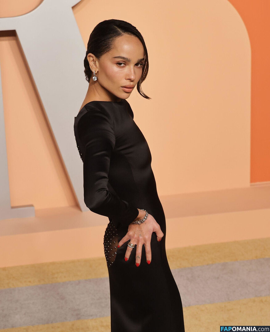 Zoe Kravitz Nackt OnlyFans  Geleaktes Foto #8
