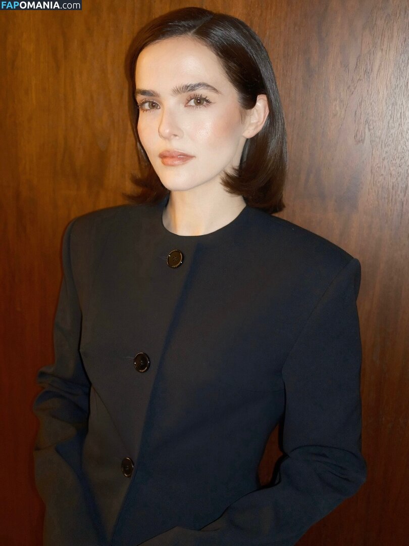 Zoey Deutch / zoeydeutch Nackt OnlyFans  Geleaktes Foto #351
