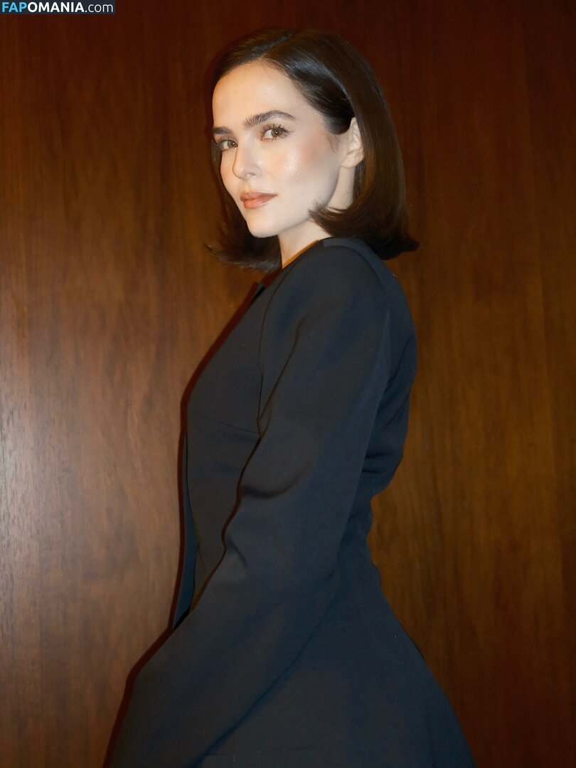 Zoey Deutch / zoeydeutch Nackt OnlyFans  Geleaktes Foto #354