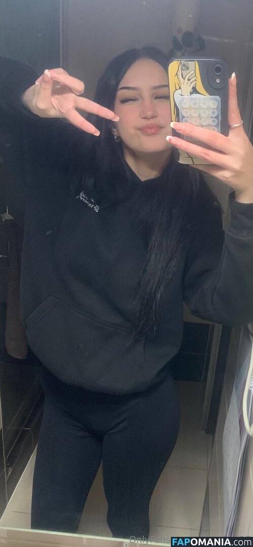 Zuzinkaa / zuz.ankaa.aa / zuzankaa18 Nackt OnlyFans  Geleaktes Foto #1